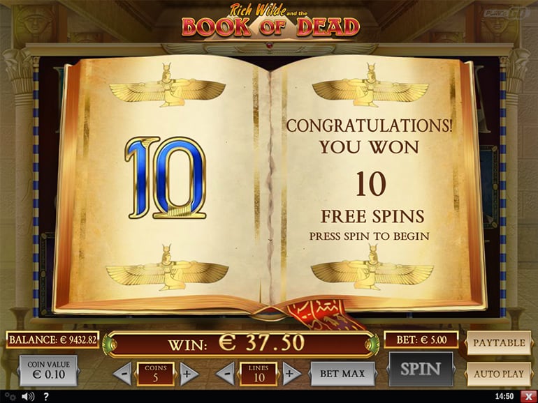 Screenshot des Book of Dead Slots mit Symbolen und Gewinnlinien